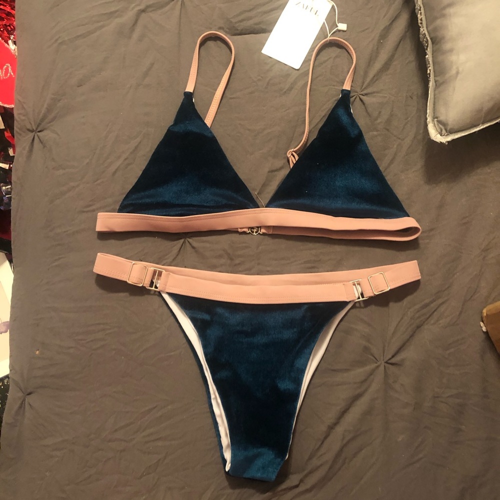 ZAFUL cheeky bikini NWT